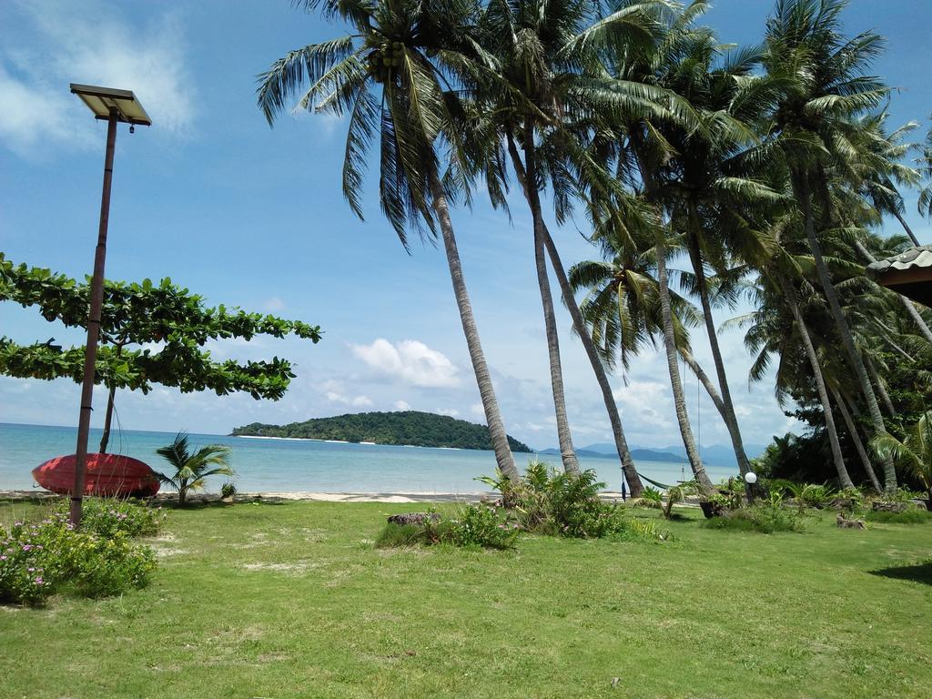 Happy Days Resort Koh Mak Exterior photo